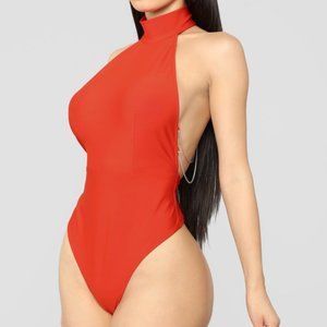 🌈NWT Fashion Nova Bodysuit